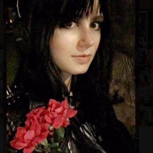 Meet your Posher, Madi